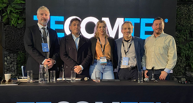 Tecomtel: Panel con CNTV, DigitalProserver y Arcatel