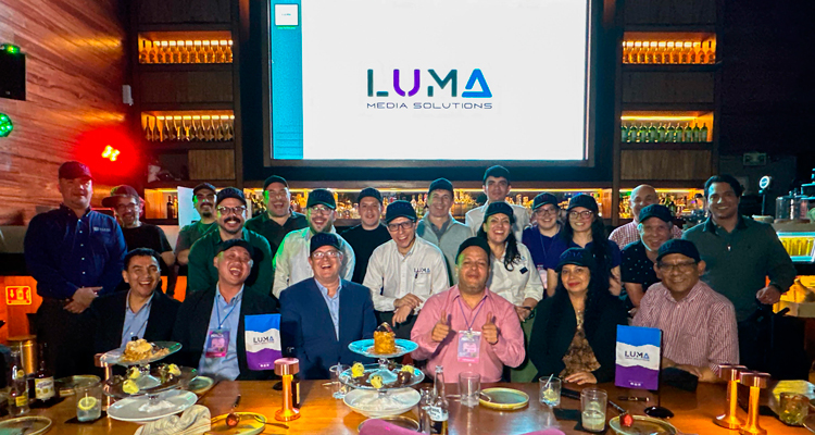 LUMA festejó su primer aniversario con todo en el restaurant Carajillo