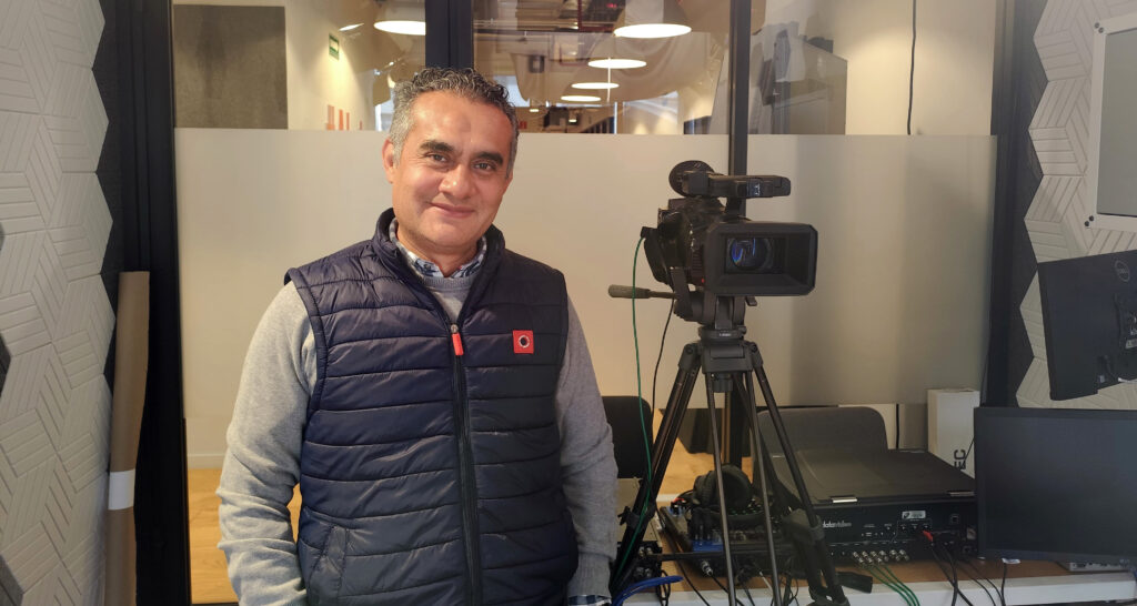 Grupo Fórmula México y Next AI Solutions avanzan en el desarrollo de IA completamente mexicana