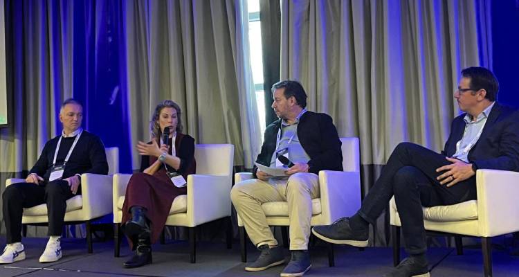 Evaluaciones del negocio FAST: Roku anunció distribución de ‘El Reino Infantil’