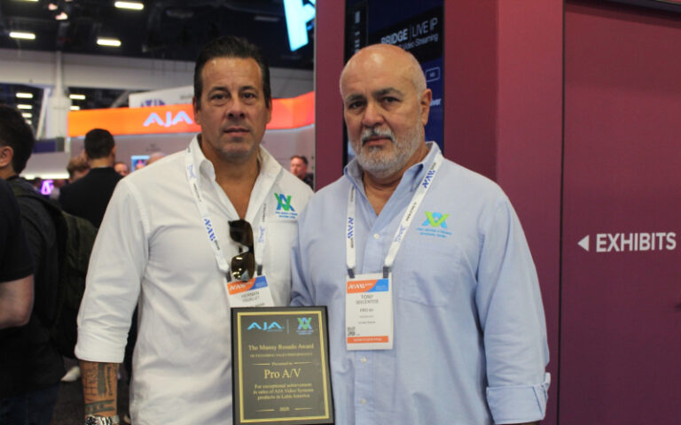AJA premia a Merlin y PRO A&V
