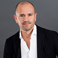 Rafael Urbina, Vix 2