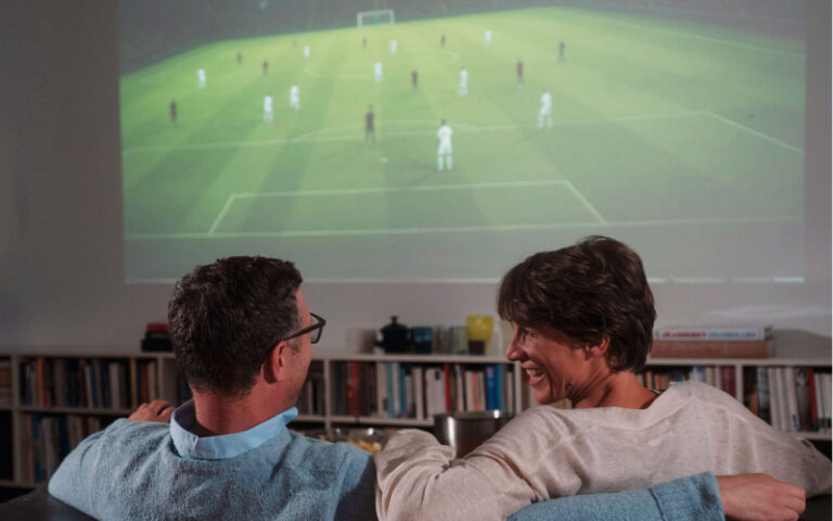 Fan engagement & revenue: Por qué los clubes están dejando de vender contenido y empezando a ser medios